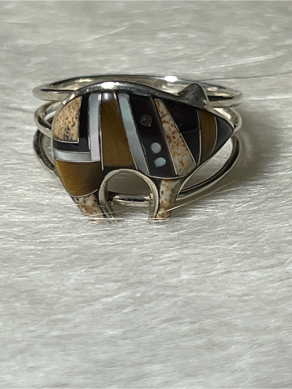 Sterling Silver Inlay Bear Ring in tigers eye and onyx